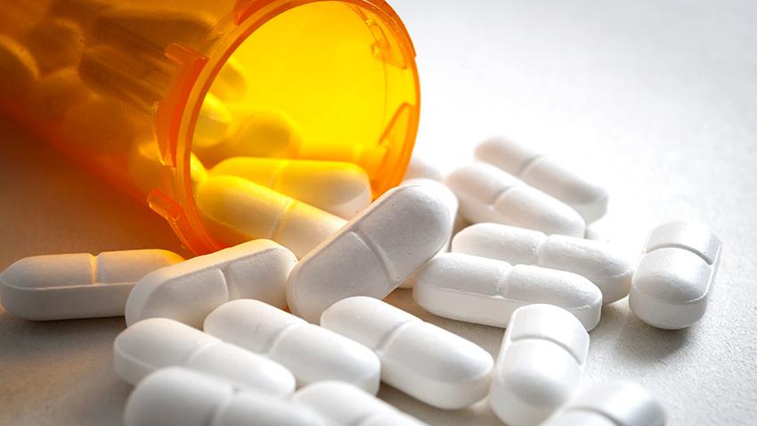 Opioid-Pills-Medication-Prescription-Painkiller.jpg